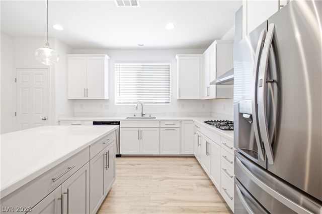 10552 Jade Walk Street, Las Vegas, NV 89179