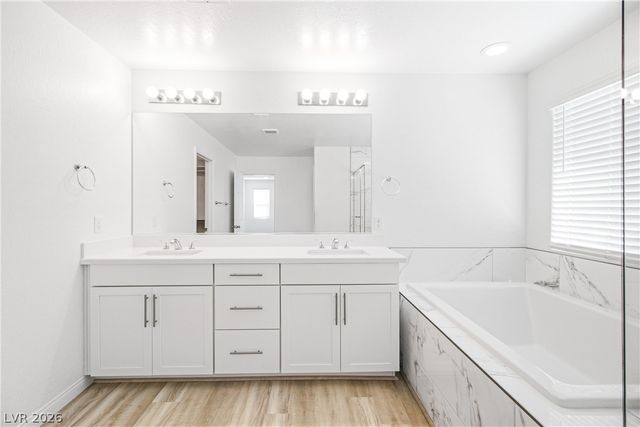 10552 Jade Walk Street, Las Vegas, NV 89179