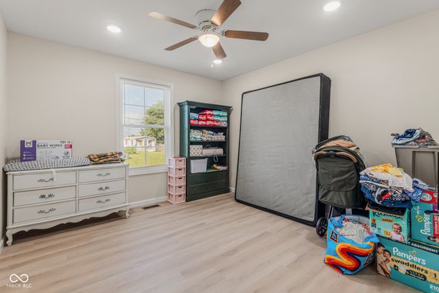 1109 W Vine Street, Brownstown, IN 47220