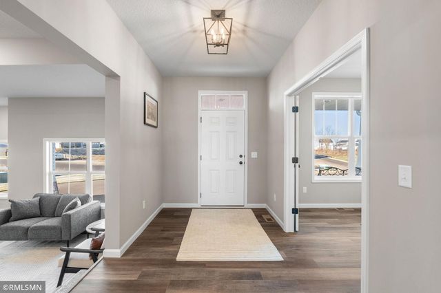 6102 Radford Avenue NE, Otsego, MN 55330