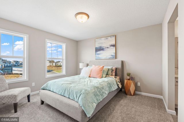 6102 Radford Avenue NE, Otsego, MN 55330