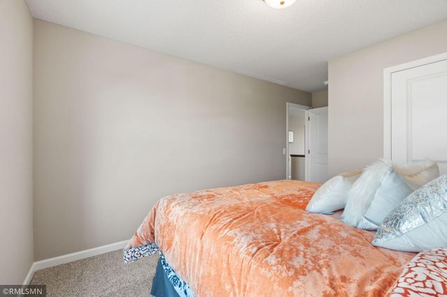 6102 Radford Avenue NE, Otsego, MN 55330