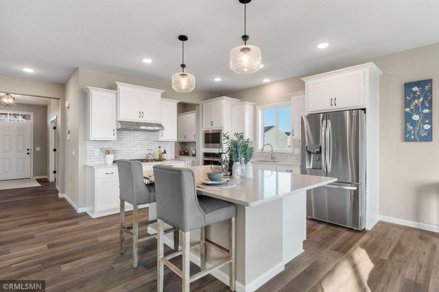 6102 Radford Avenue NE, Otsego, MN 55330