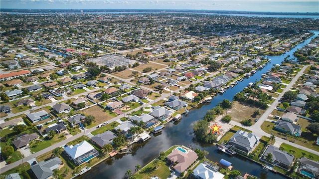 201 SW 40th ST, Cape Coral, FL 33914