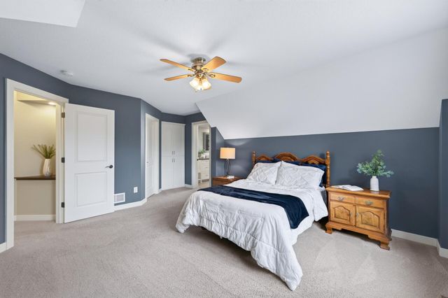 11610 St Andrews Circle, Blaine, MN 55449