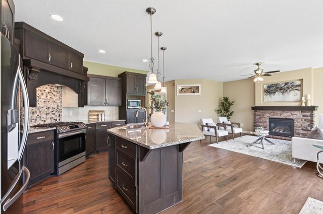 11610 St Andrews Circle, Blaine, MN 55449