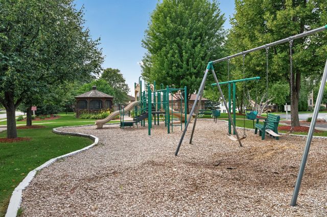 11610 St Andrews Circle, Blaine, MN 55449