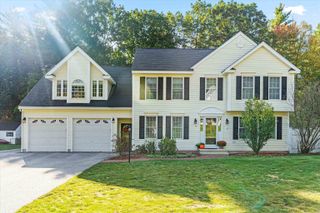 9 Ellie Drive, Merrimack, NH 03054
