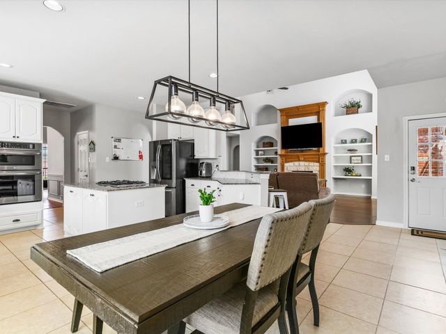5424 Yellow Birch Drive, Fort Worth, TX 76244