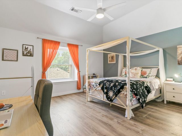 5424 Yellow Birch Drive, Fort Worth, TX 76244
