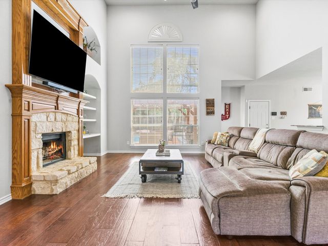 5424 Yellow Birch Drive, Fort Worth, TX 76244