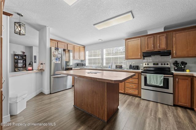 17095 Frankfort Road, Brooksville, FL 34601