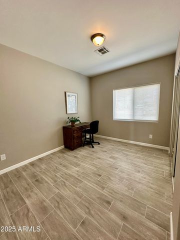 43019 N 18th Street, New River, AZ 85087