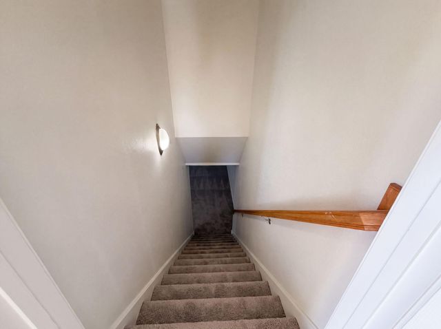 9809 Buckeye Street NW, Albuquerque, NM 87114