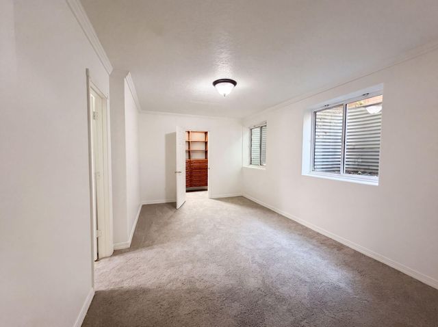 9809 Buckeye Street NW, Albuquerque, NM 87114