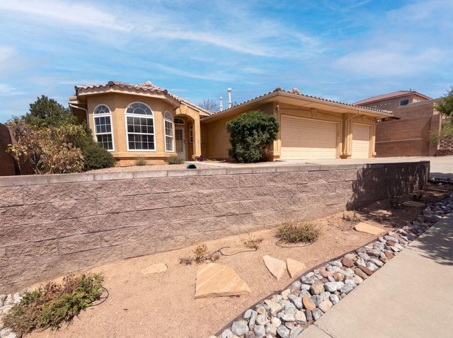9809 Buckeye Street NW, Albuquerque, NM 87114