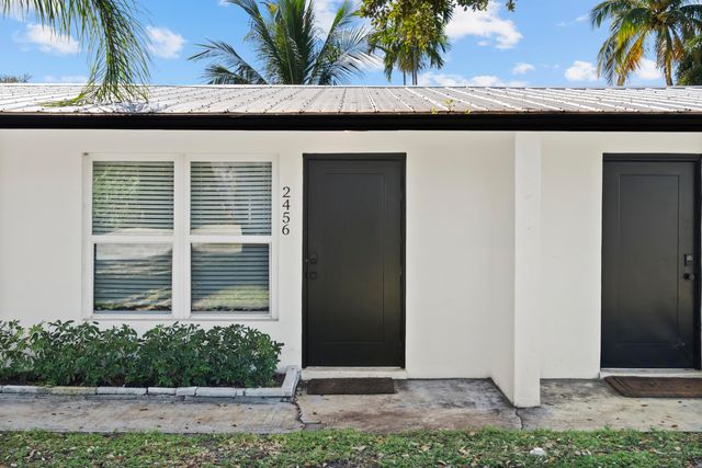 2456 SW Hideaway Lane, Stuart, FL 34994