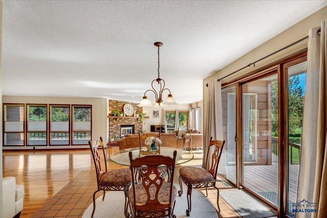 3114 STOCKADE DR, Rapid City, SD 57702