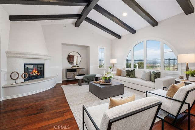 525 Luminous, Irvine, CA 92603