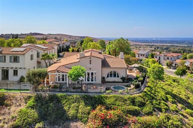 525 Luminous, Irvine, CA 92603