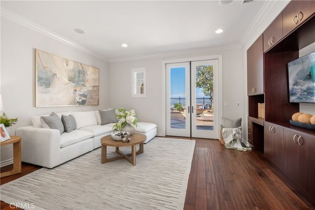 525 Luminous, Irvine, CA 92603