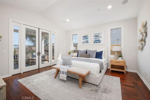 525 Luminous, Irvine, CA 92603