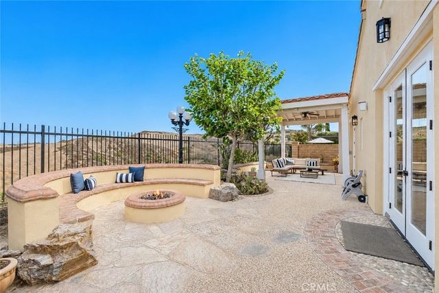525 Luminous, Irvine, CA 92603