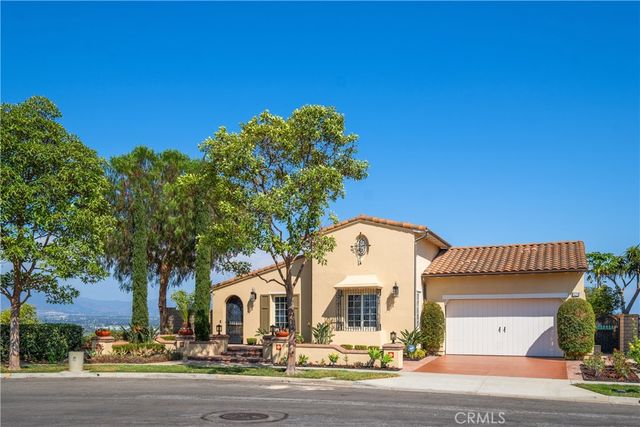 525 Luminous, Irvine, CA 92603