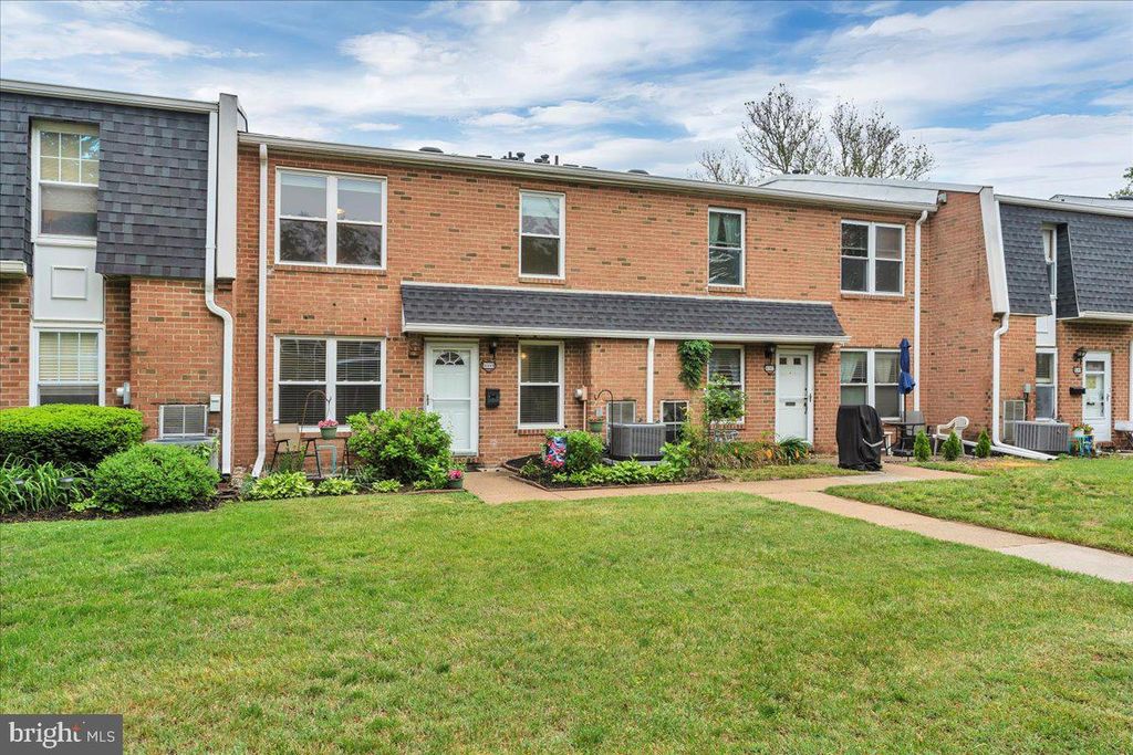 1035 HARBOUR DR, Palmyra, NJ 08065