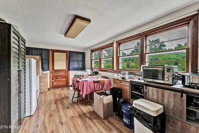 123 Sexton Lane, Clinton, TN 37716