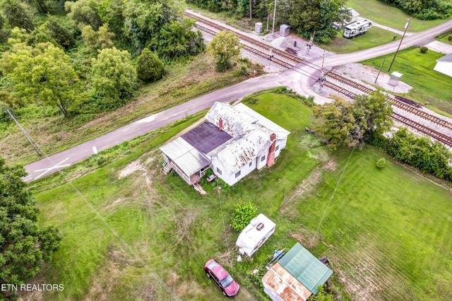 123 Sexton Lane, Clinton, TN 37716