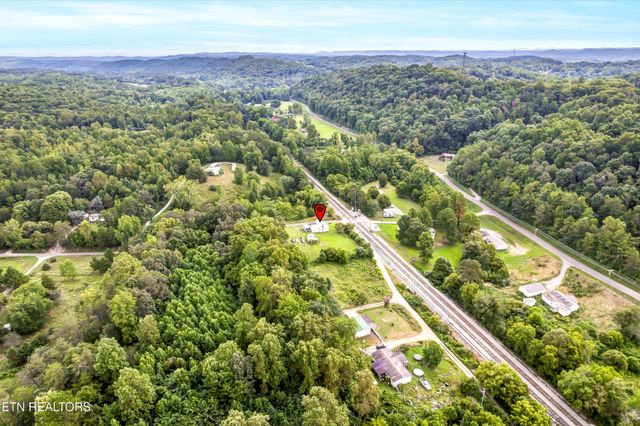 123 Sexton Lane, Clinton, TN 37716
