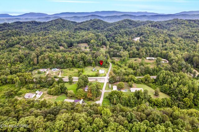 123 Sexton Lane, Clinton, TN 37716
