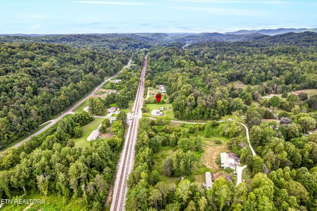 123 Sexton Lane, Clinton, TN 37716