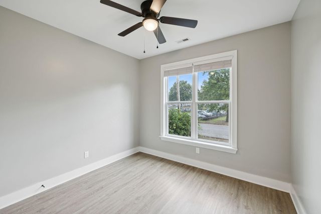 1132 Lincoln Park Lane, Chattanooga, TN 37403