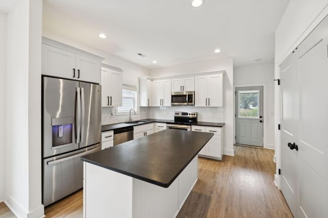 1132 Lincoln Park Lane, Chattanooga, TN 37403