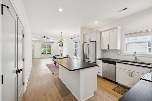 1132 Lincoln Park Lane, Chattanooga, TN 37403