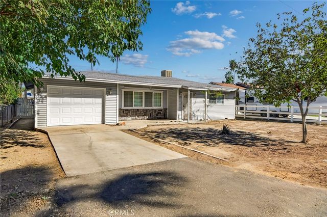 40680 Johnston Avenue, Hemet, CA 92544