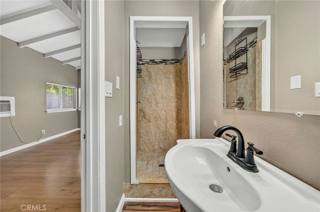 40680 Johnston Avenue, Hemet, CA 92544