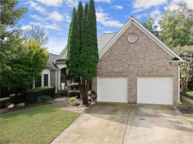 825 Mill Garden Place, Cumming, GA 30040