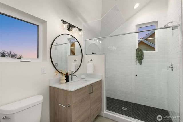 116 F 2nd Street S, Kirkland, WA 98033