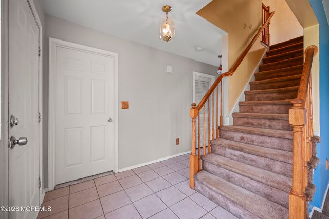 23 Dogwood Court, Cliffwood, NJ 07721