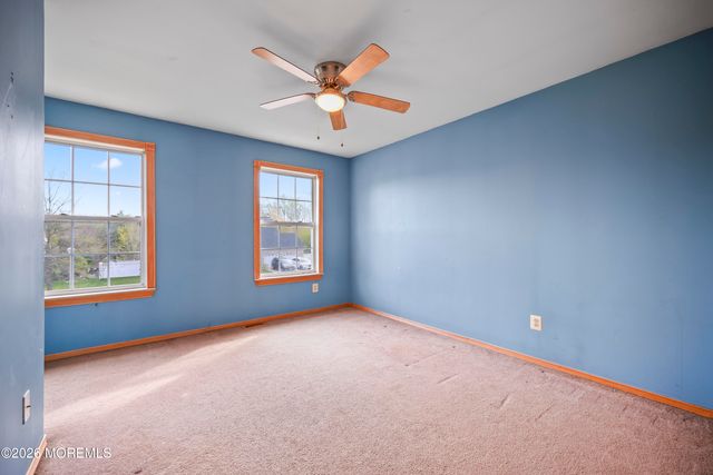 23 Dogwood Court, Cliffwood, NJ 07721