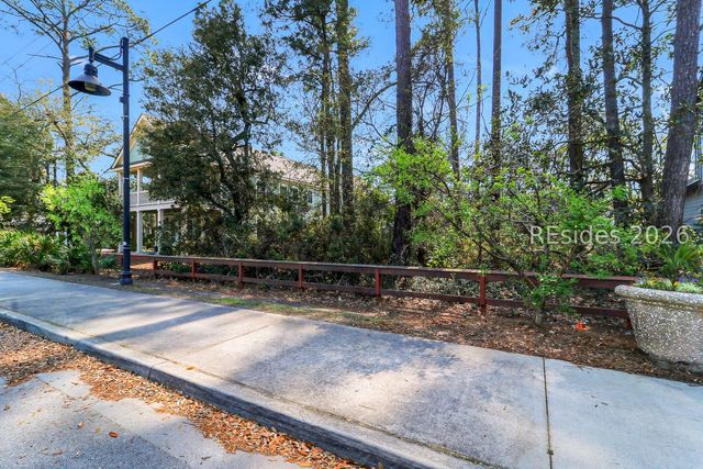 5812 Guilford Pl, Bluffton, SC 29910
