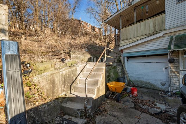 628 Haverhill St, Homewood-brushton, PA 15208