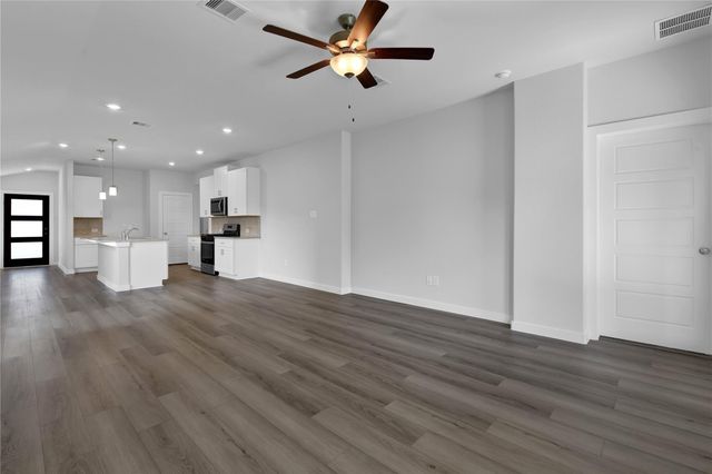 18726 Etta Pines Circle, Crosby, TX 77532