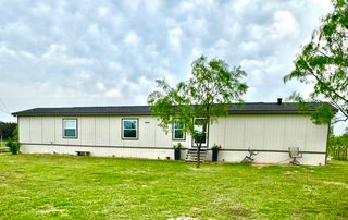 12115 SW CR 3010, Purdon, TX 75102