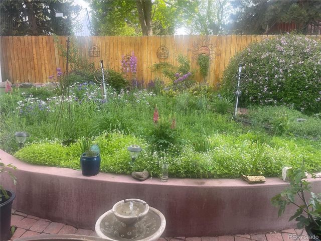 235 Flora Way, Golden, CO 80401