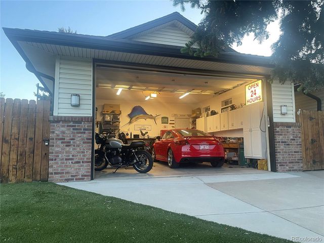 235 Flora Way, Golden, CO 80401