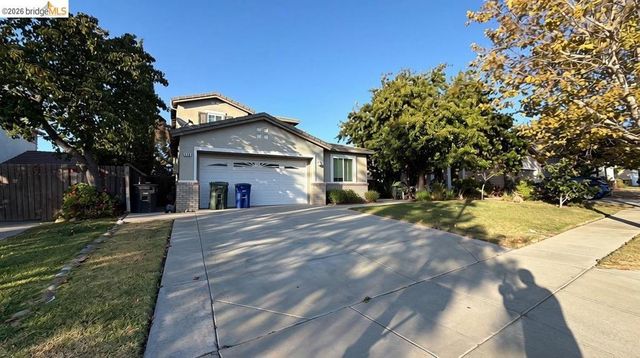328 W 8Th St, Pittsburg, CA 94565